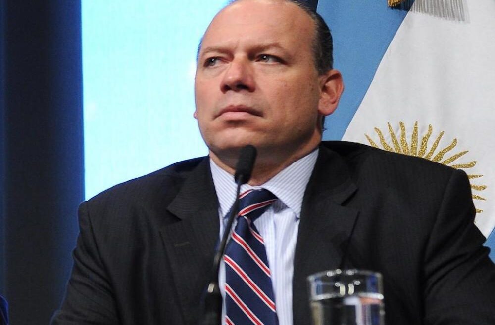 Berni lo limpió a Di Zeo y se complica el operativo regreso