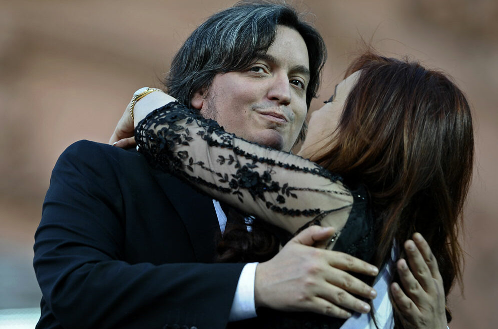 Cristina sabe, que ahora, la justicia va por su hijo Máximo