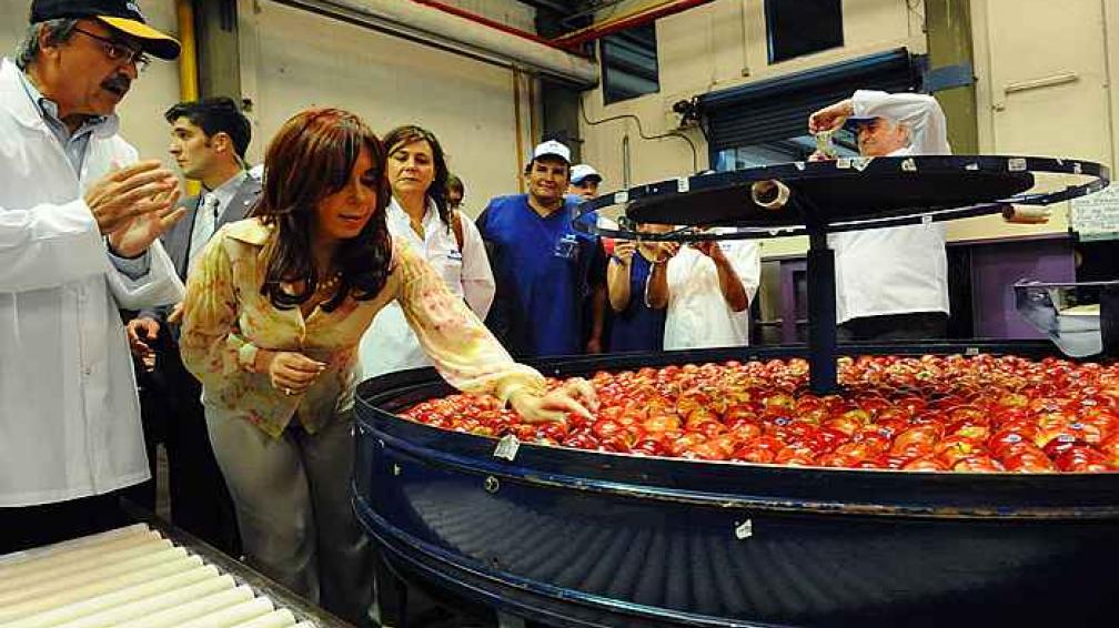 Cristina podría reaparecer entre peras y manzanas