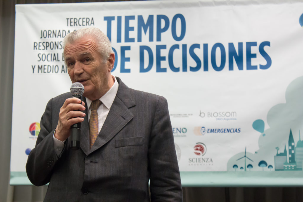 Exclusivo: quién será el nexo de Macri con el Papa