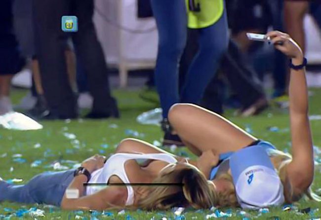 El festejo de las Diosas del presidente de Racing