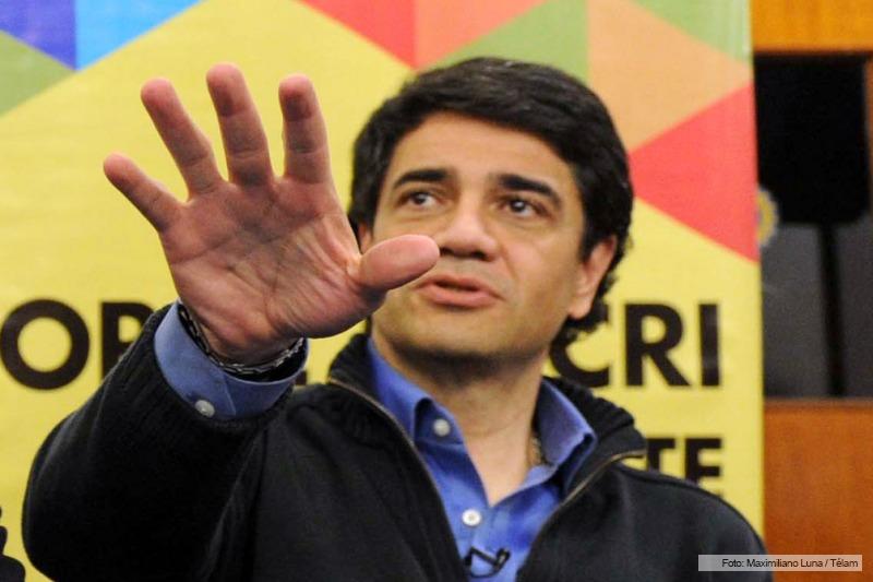 Tropiezo de Jorge Macri en Historia