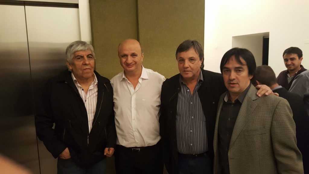 Moyano busca unidad para quedarse con todo
