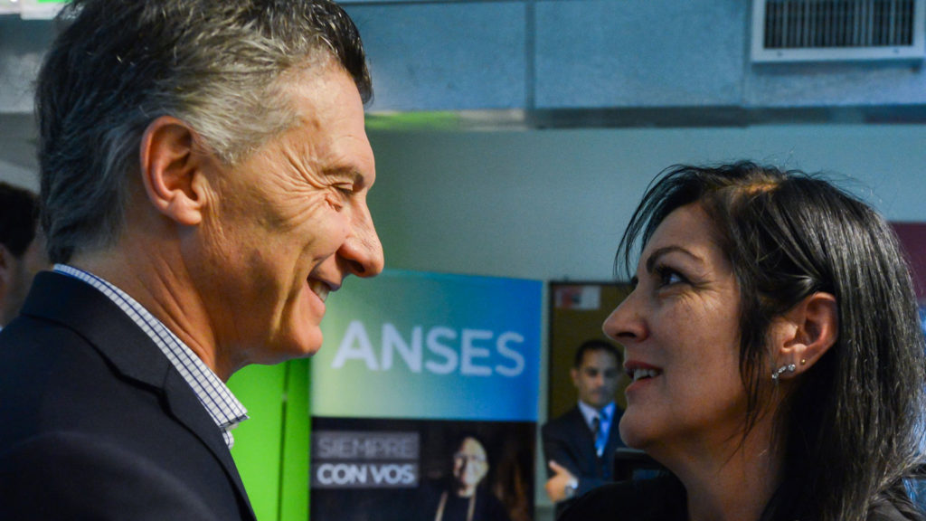 Los "extras" de Macri también llegaron a la ANSES