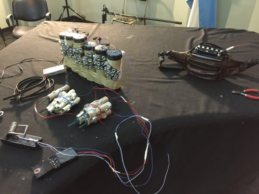 "Quiero ver a Anguita", gritaba el supuesto terrorista que entró a Radio Nacional