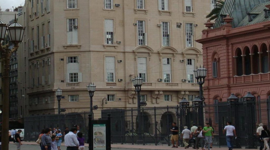 La interna en la Side se le fue de las manos al Gobierno