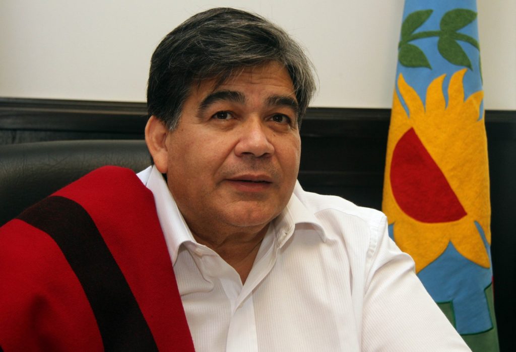 Ishii no se da por vencido y quiere la interna