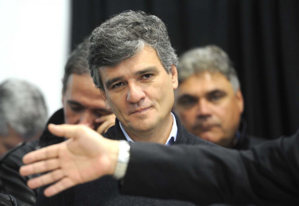 La interna por los votos de Randazzo saltó por la basura en Hurlingham