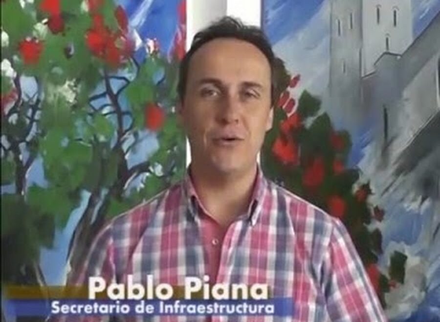 Un candidato K es furor en España donde lo "Trollean"