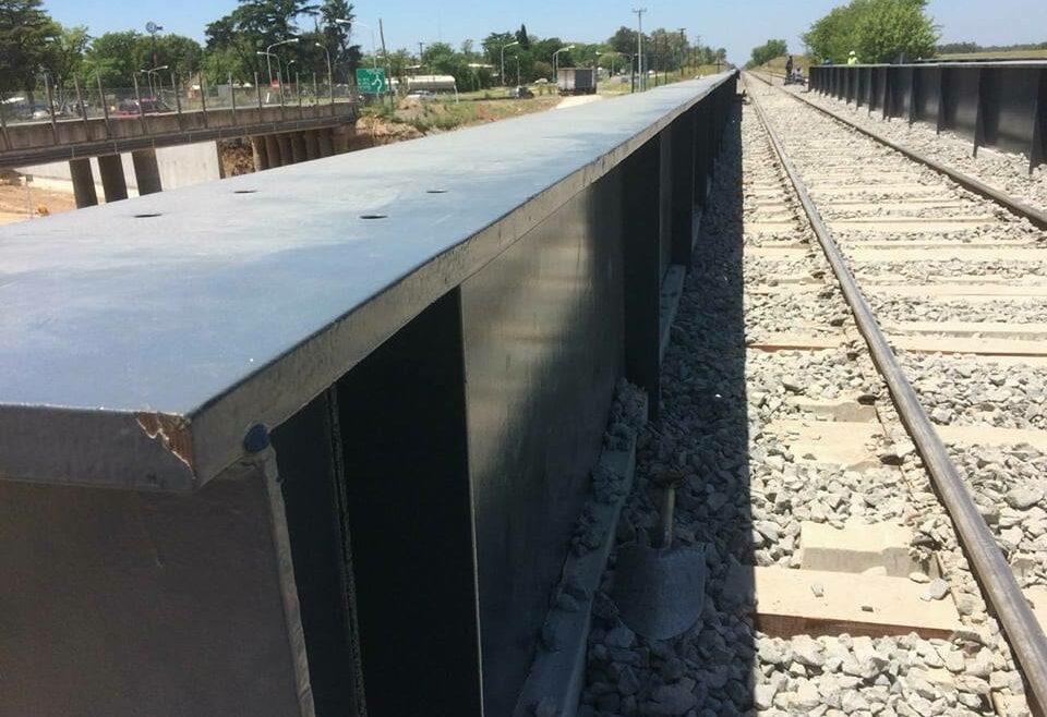 Sobrero escrachó a Dietrich por un puente mal hecho
