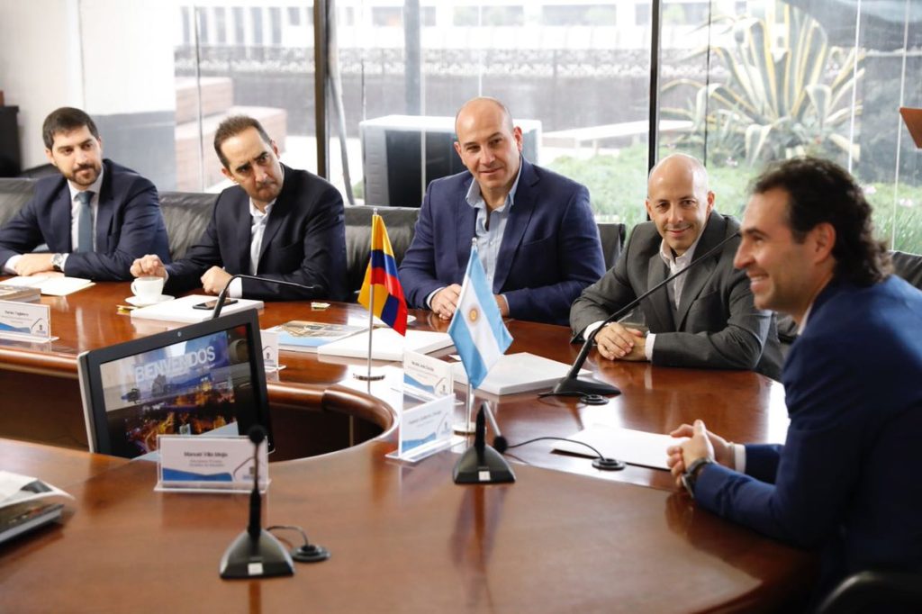 Tres intendentes se fueron a Colombia y explicaron quién los invitó