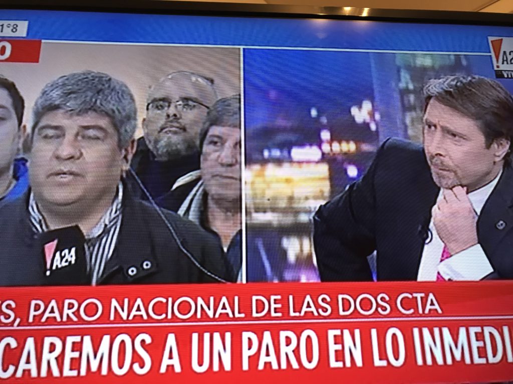 Abuchearon a Feinmann al aire