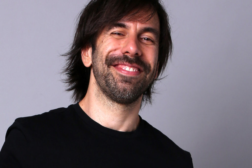 Cancela arrancó una campaña para conseguir nueva radio