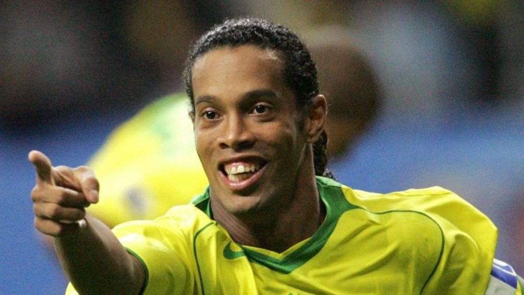 Ronaldinho se puso la camiseta de Bolsonaro