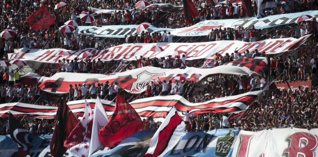 Insólito: la barra de River le hace juicio a un periodista