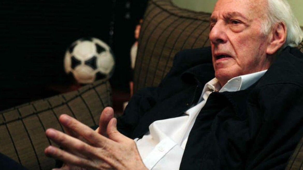 El día que el flaco Menotti firmó una solicitada contra la dictadura