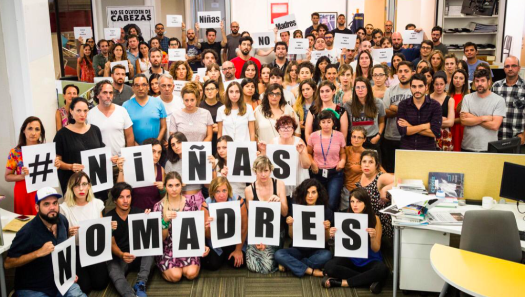Fuerte repudio de los periodistas de La Nación a un editorial sobre el aborto
