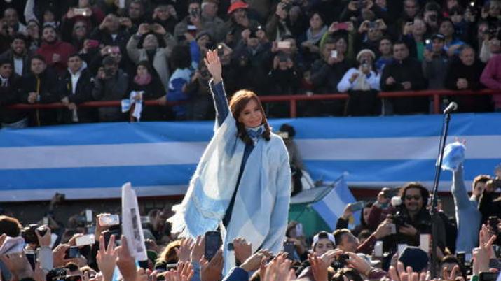 Salió un spot de Cristina candidata que dice "con todos"