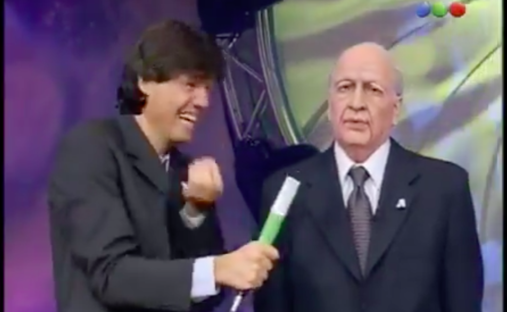 ARCHIVO. Tinelli se reía de la seriedad de Lavagna
