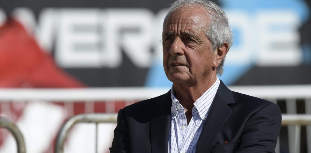 D'Onofrio se cruzó con un hincha por el traslado del Monumental