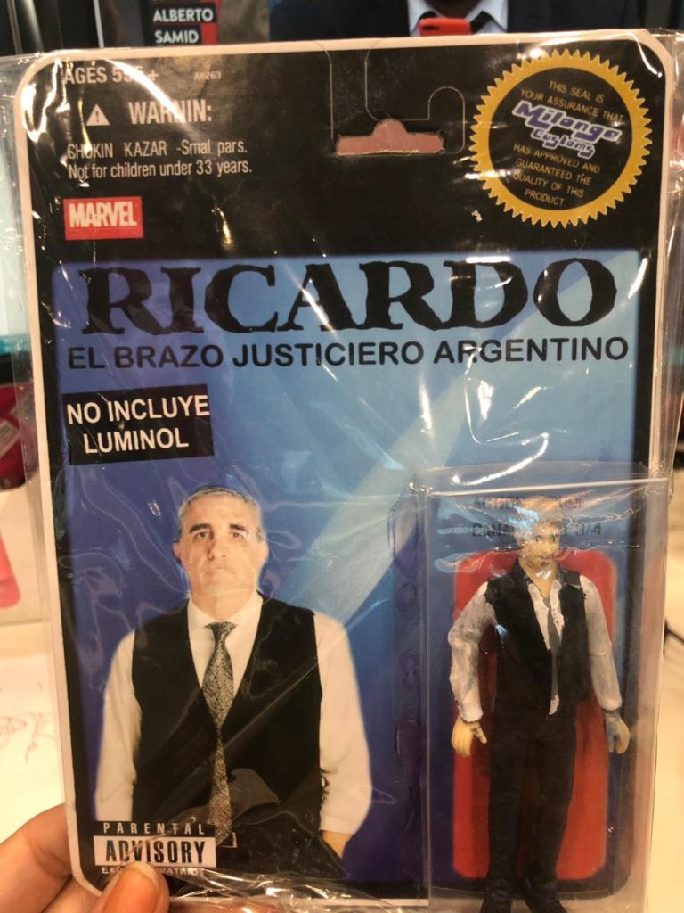 Chicos!!!, salió el muñeco de Canaletti