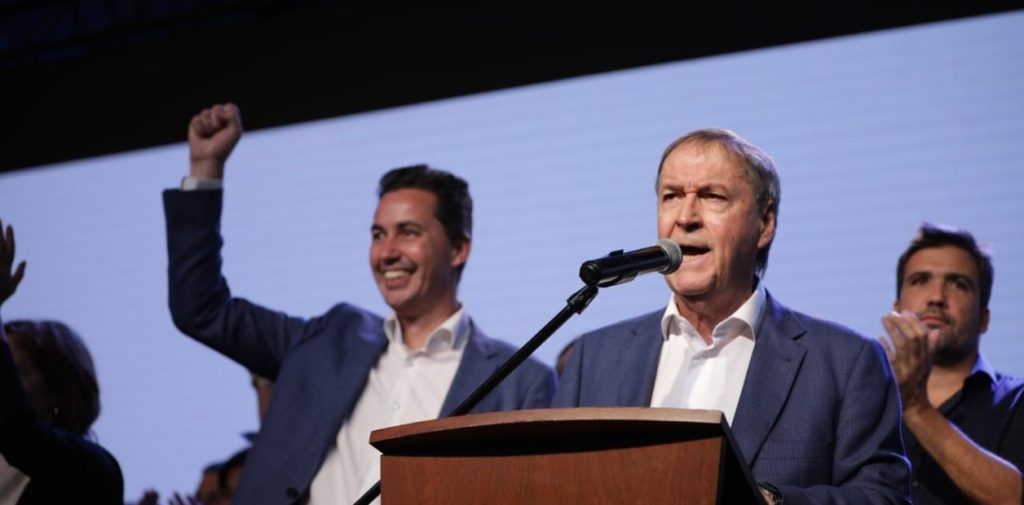 Schiaretti se sienta en el 55% de los votos y espera