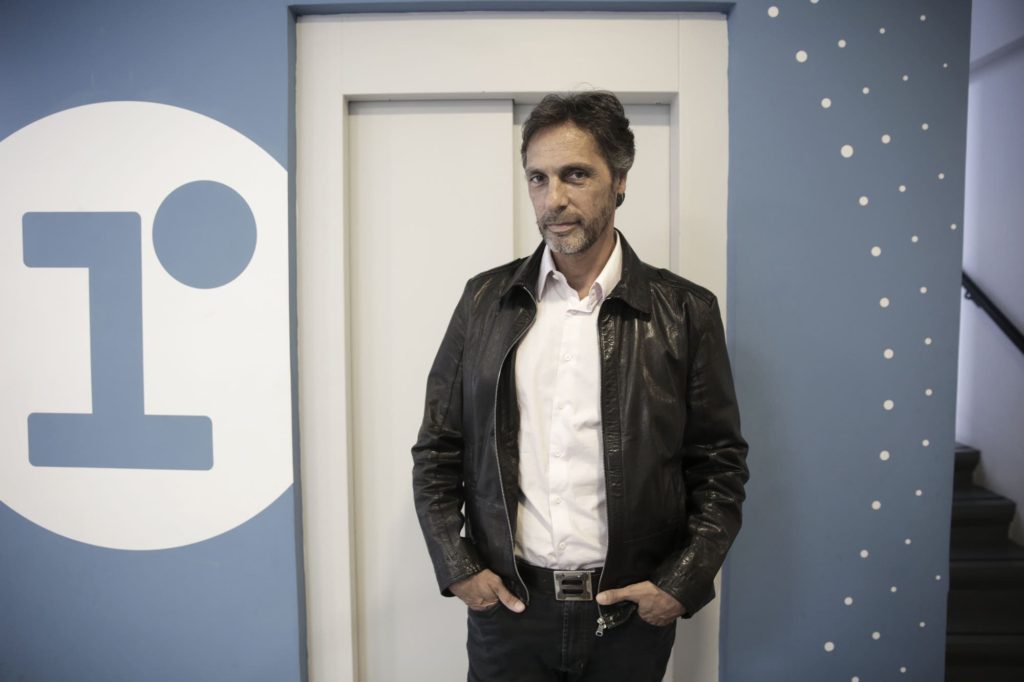 Pablo Moyano y Gustavo López, enfrentados por un gesto