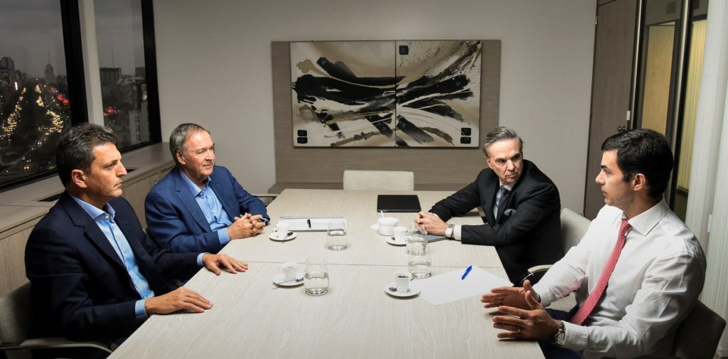 Cruje la interna cuartetera del Peronismo Federal