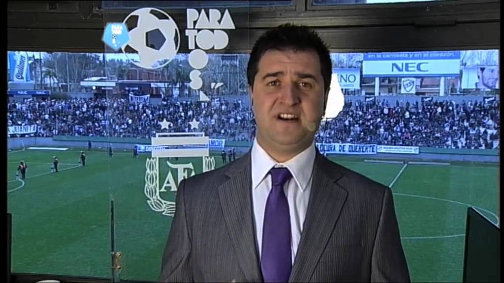 Dos periodistas deportivos en una serie de Netflix