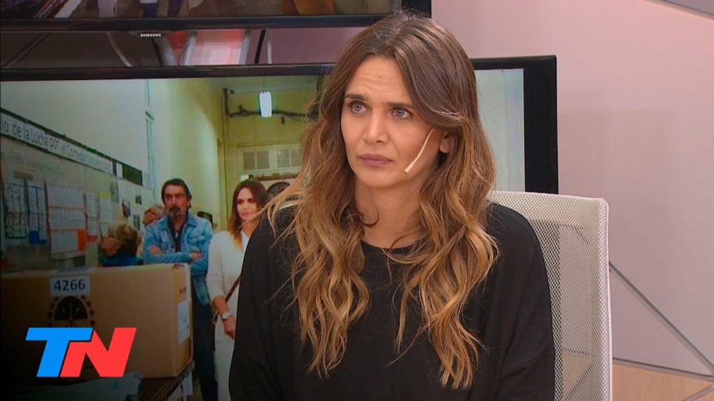 Granata juega fuerte en los debates televisivos para apuntalar la banca