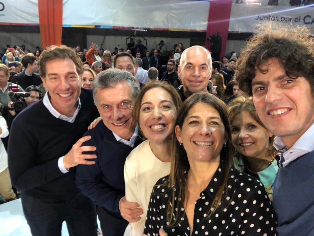 Lousteau sacó una selfie y dejó afuera a Michetti