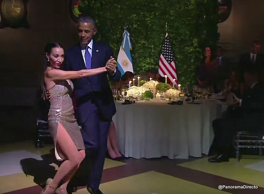 Mora Godoy reveló que nunca le pagaron el show con Obama