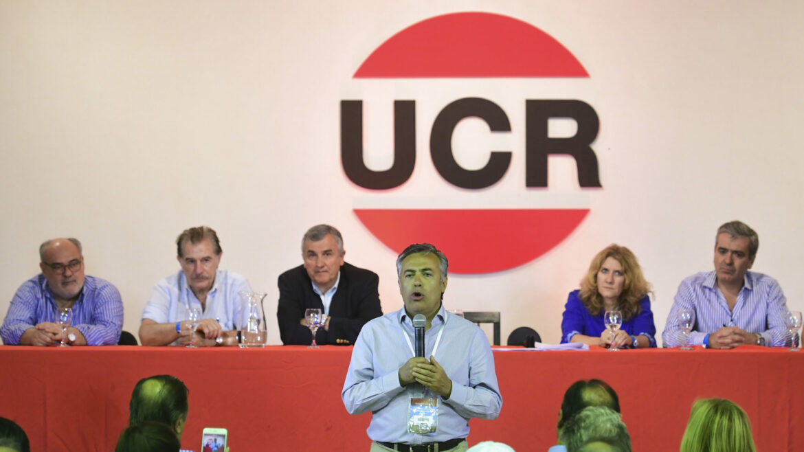 Radicales piensan cómo discutir liderazgos y volver a la oposición