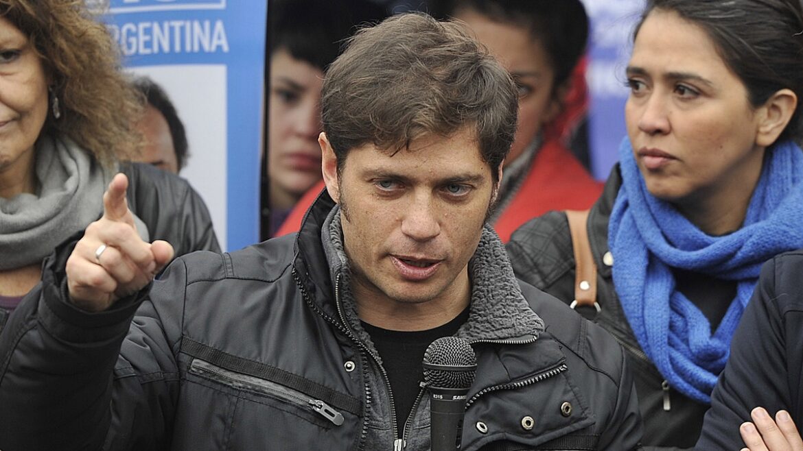 Kicillof apuesta a un gobierno con los intendentes