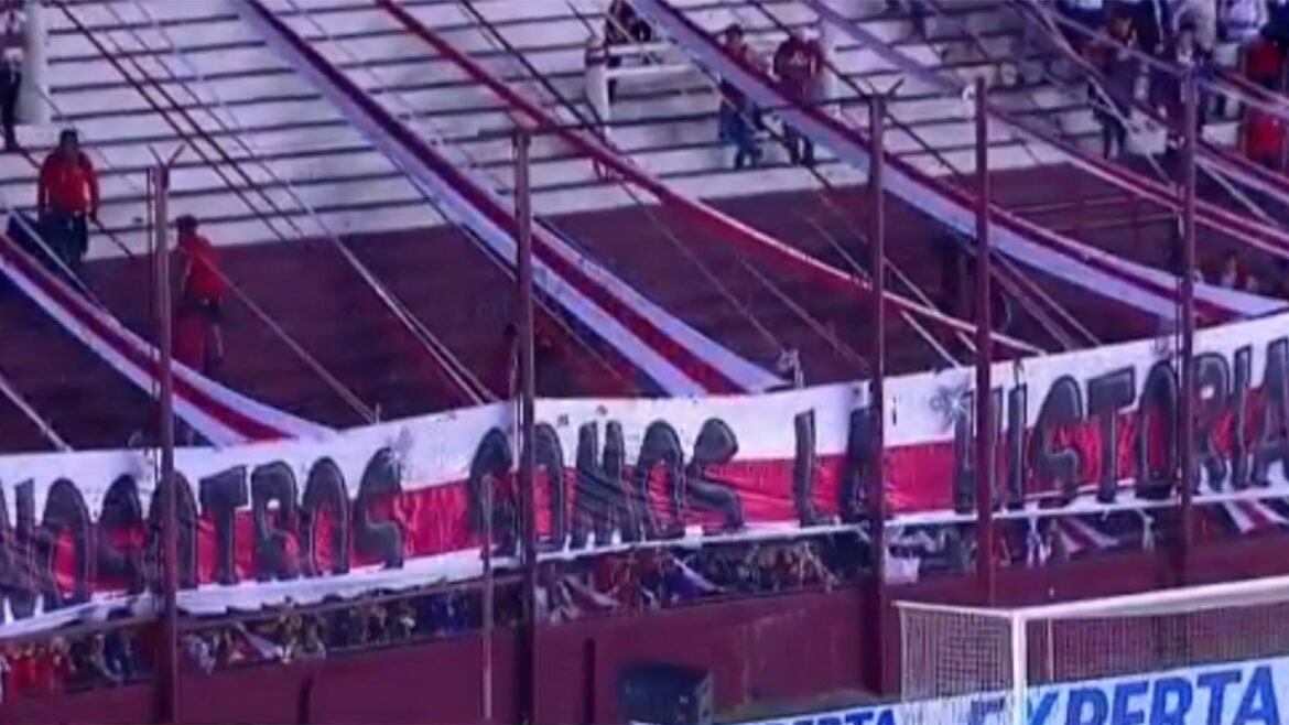 ¿Quiénes son los barras de River que están en "guerra"?