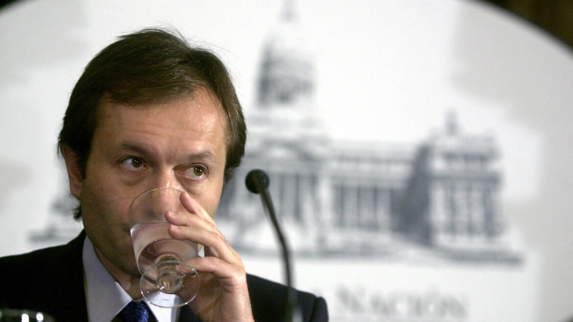 Gustavo Béliz: el influyente funcionario que confía en pocos y tiene un amigo rockero