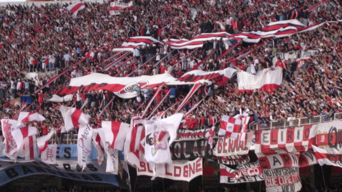 Escenarios en un River que arde en internas 2025