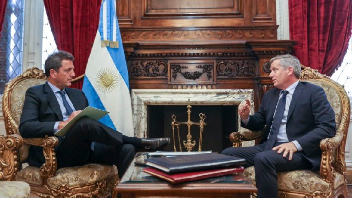 El pacto entre Monzó y Massa por los empleados en el Congreso