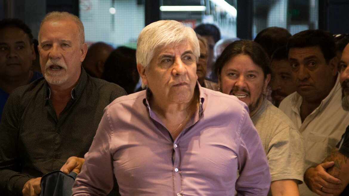 Moyano se mofó de Dietrich
