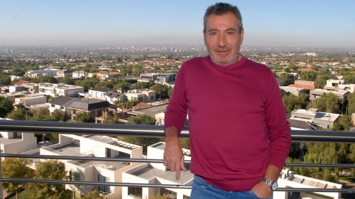 Vila cree en Máximo y sigue con su operativo seducción a Alberto