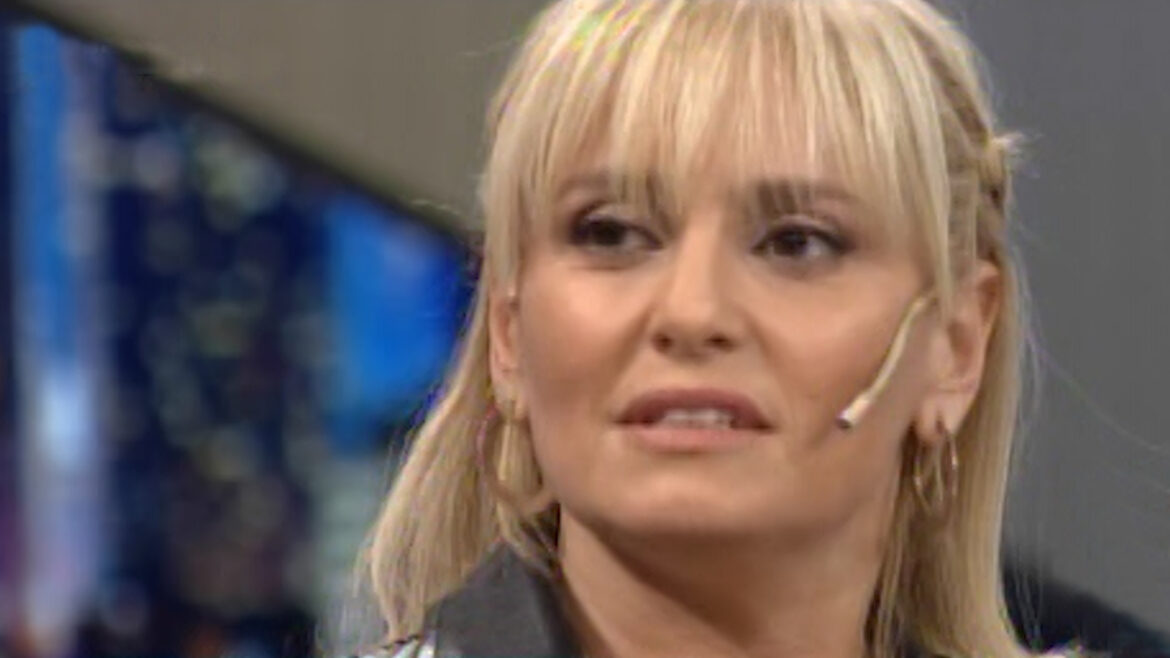Manguel la cruzó a Lufrano por la situación de los medios públicos