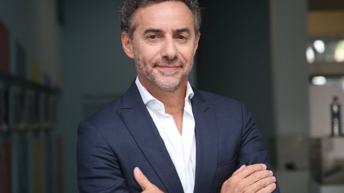 ¿A quién le echó la culpa Majul de su salida de América?