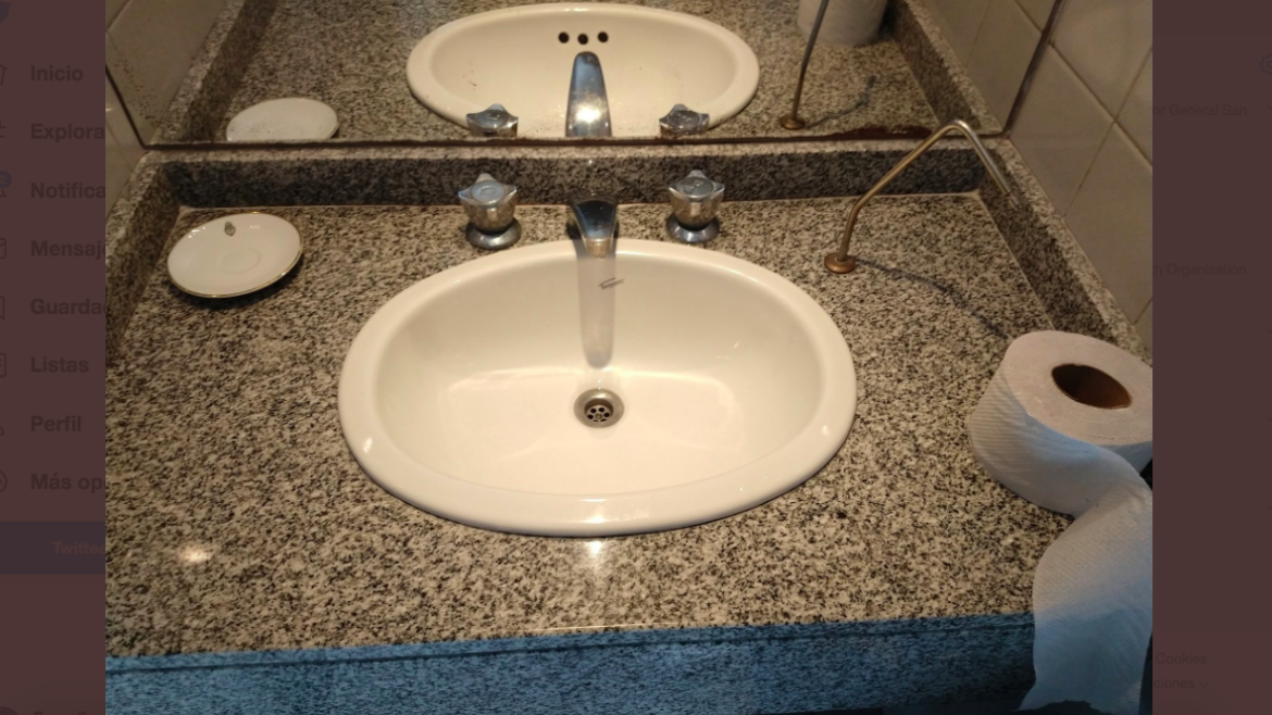 Los baños de Olivos no están a tono con el coronavirus