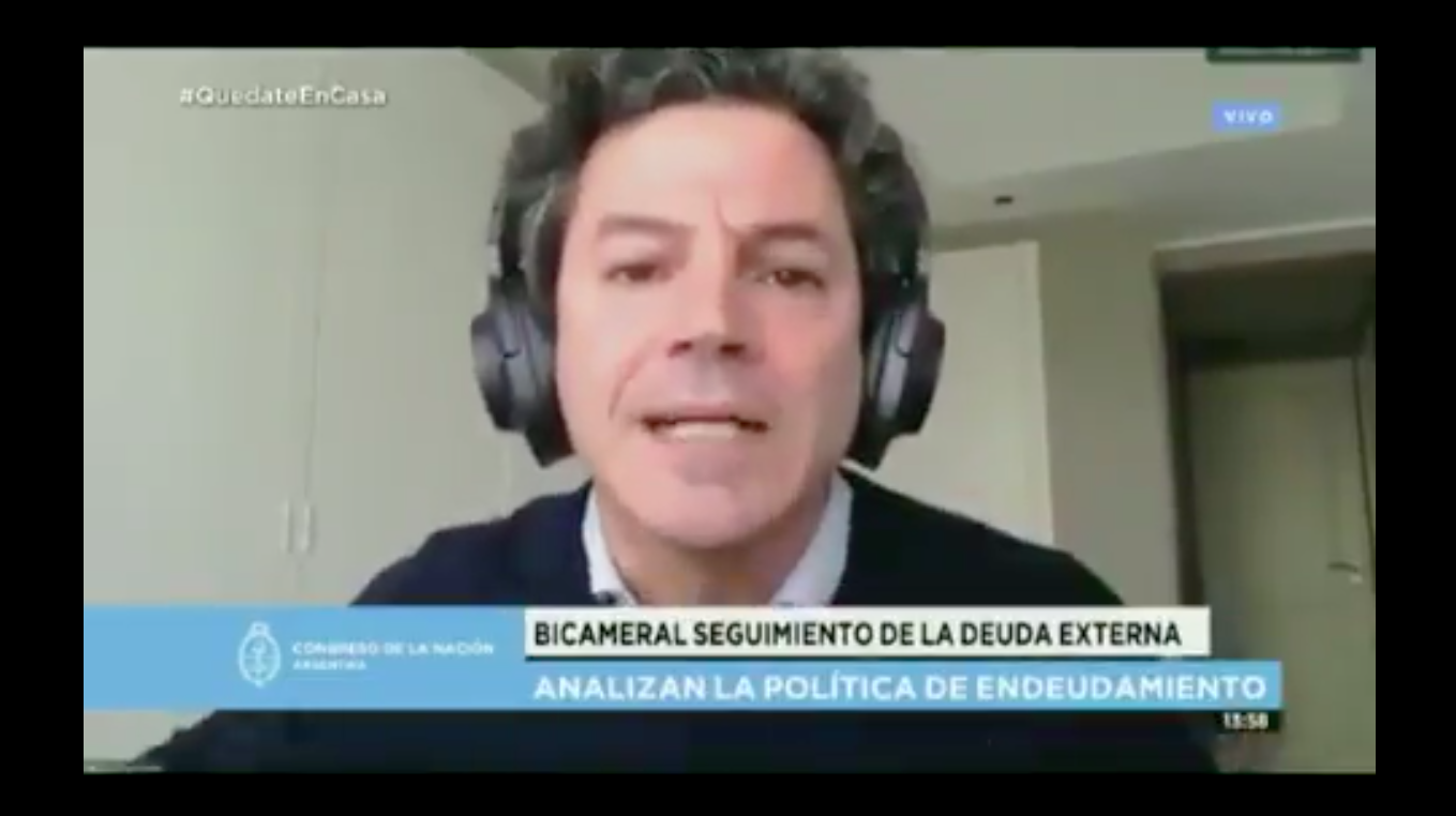 El día que Laspina golpeó la mesa para defender a Macri