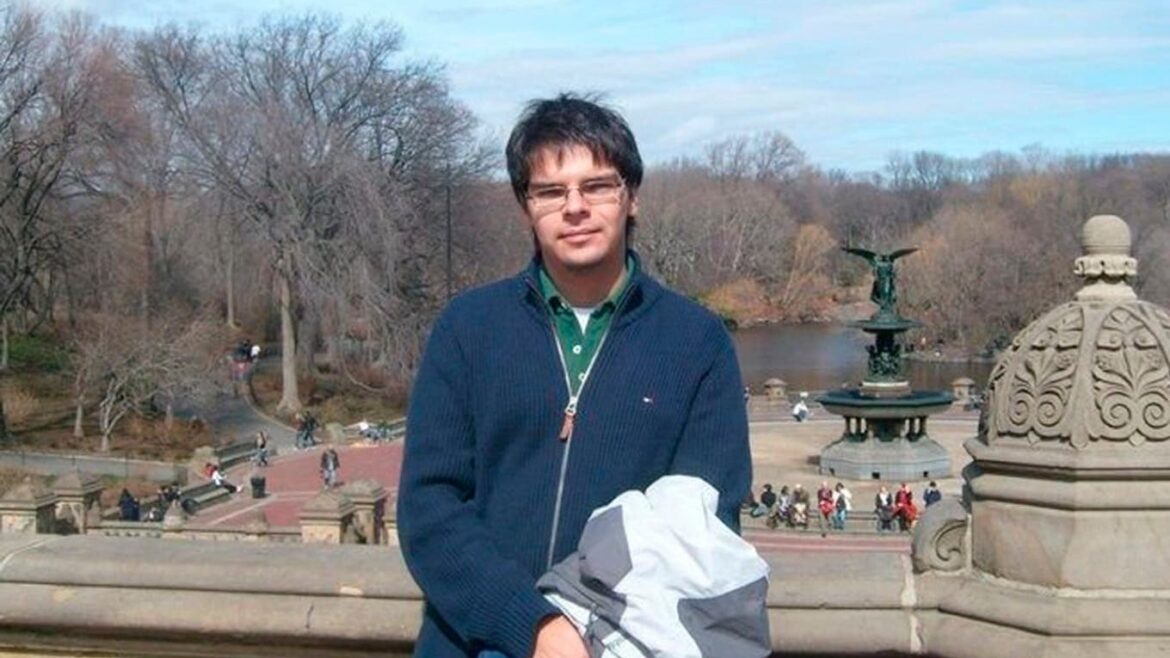 El ex secretario privado de Macri es el mensaje en la botella