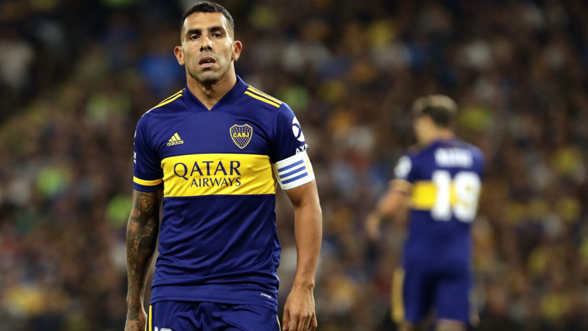 Tévez: "No podemos jugar cuando hay gente que se está muriendo"