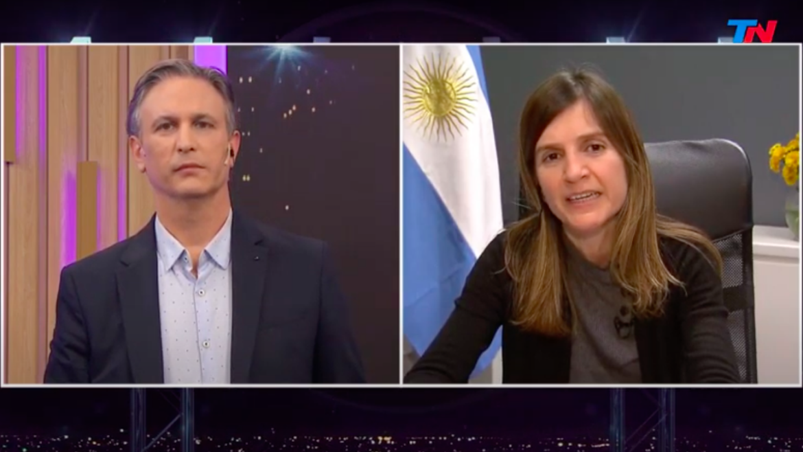 Para justificar la pensión a Boudou, una funcionaria dijo que Macri "está procesado"