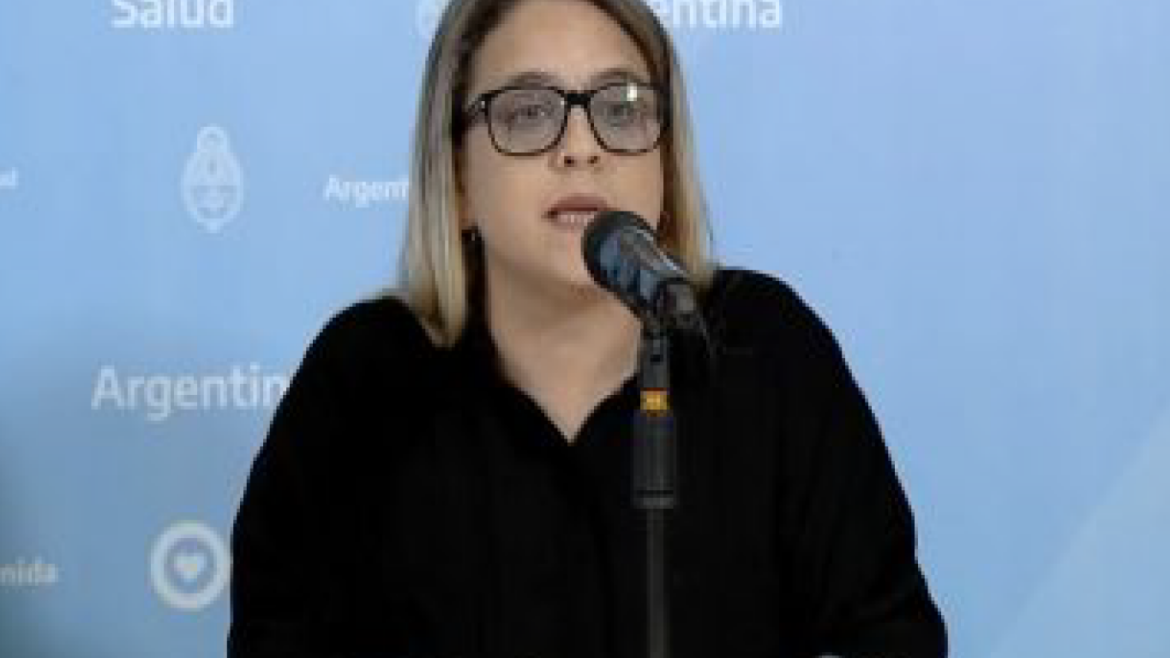 "Me preocupa que la política meta la cola en lo sanitario"