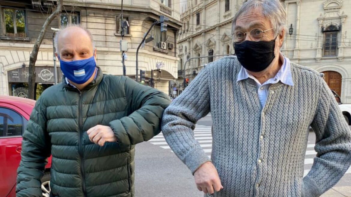 Brandoni y Lombardi con el flota flota