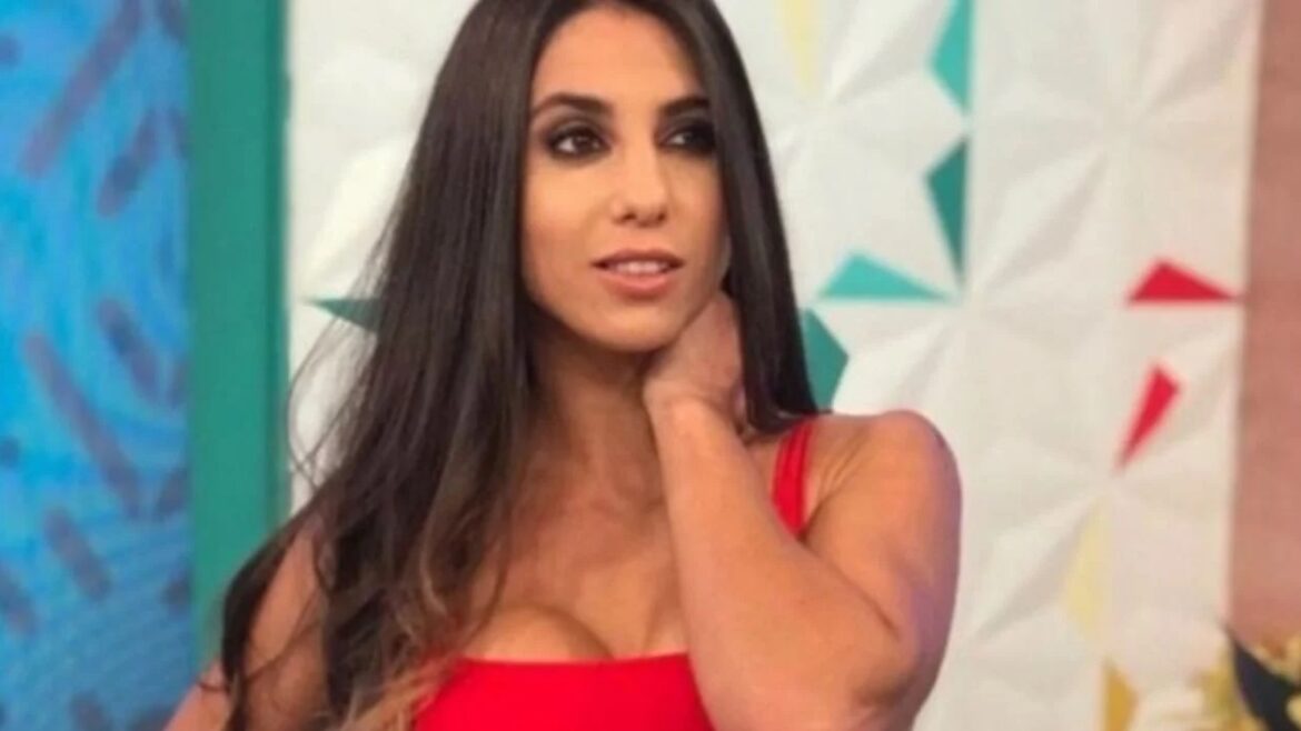 Cinthia tentada por Milei